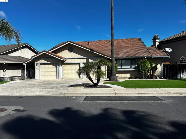 $3,995 | 5593 Drakes Drive, Discovery Bay, CA 94505