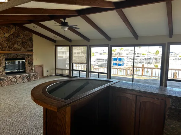 $3,995 | 5593 Drakes Drive, Discovery Bay, CA 94505