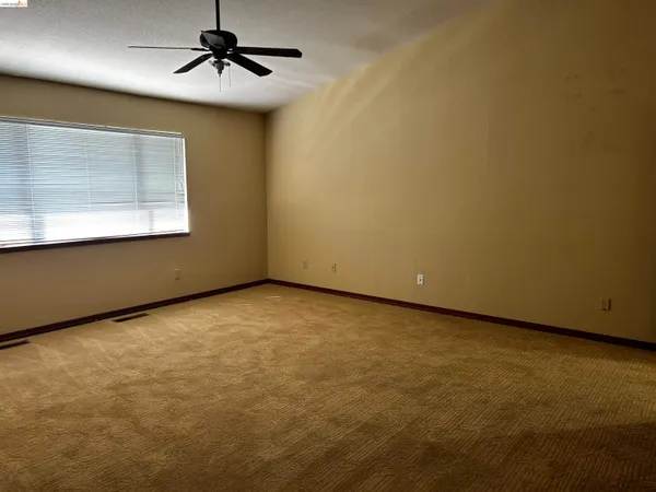 $3,995 | 5593 Drakes Drive, Discovery Bay, CA 94505