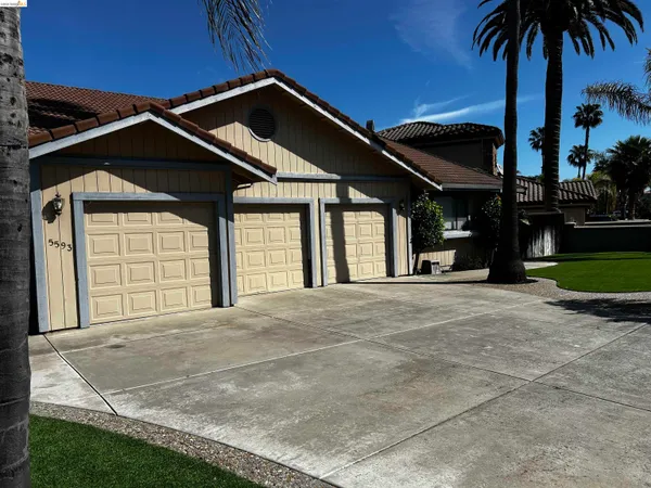 $3,995 | 5593 Drakes Drive, Discovery Bay, CA 94505