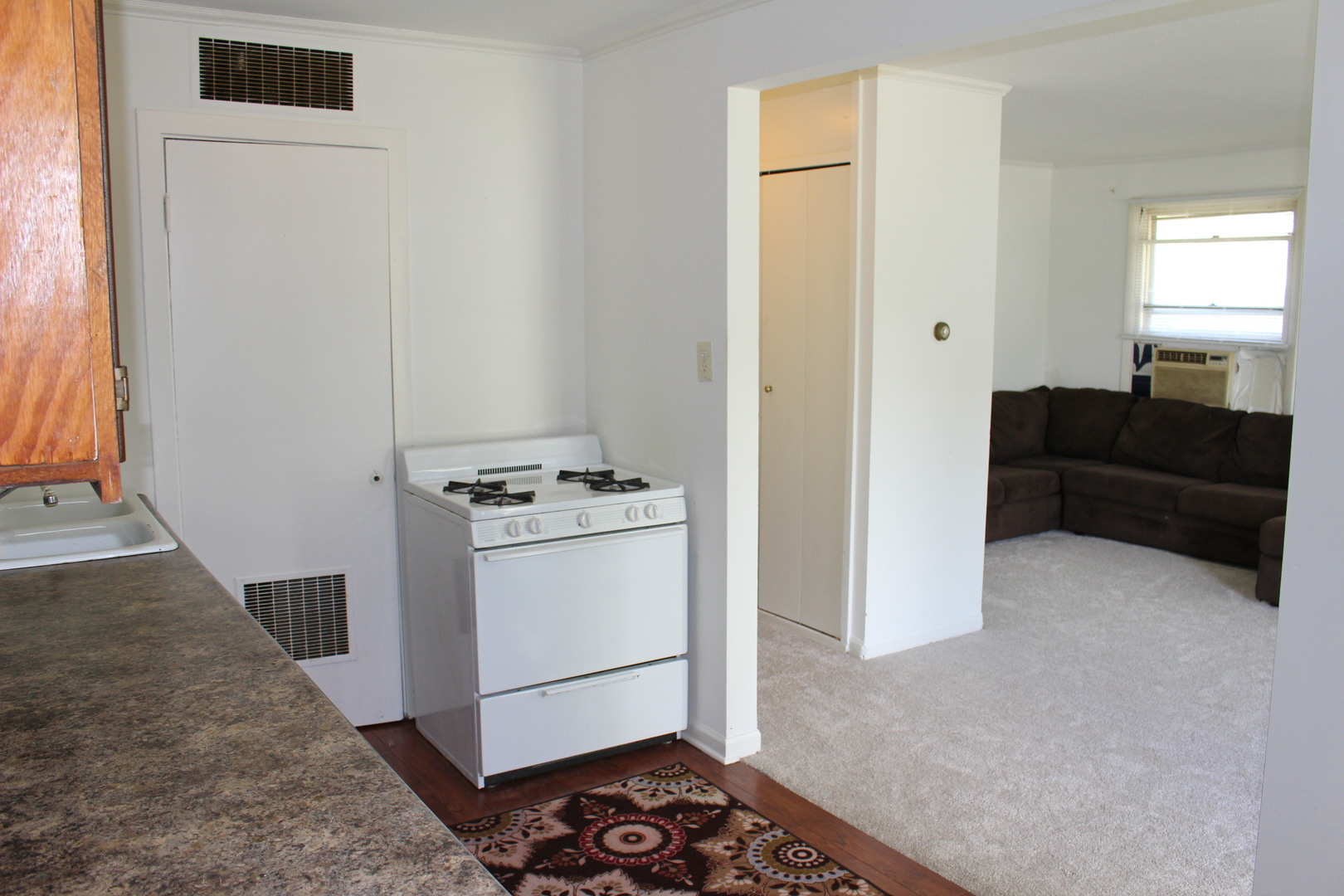 1914 Inner Cir Drive Crest Hill, IL 60403 - Photo 17 of 26 a view of kitchen with furniture and refrigerator