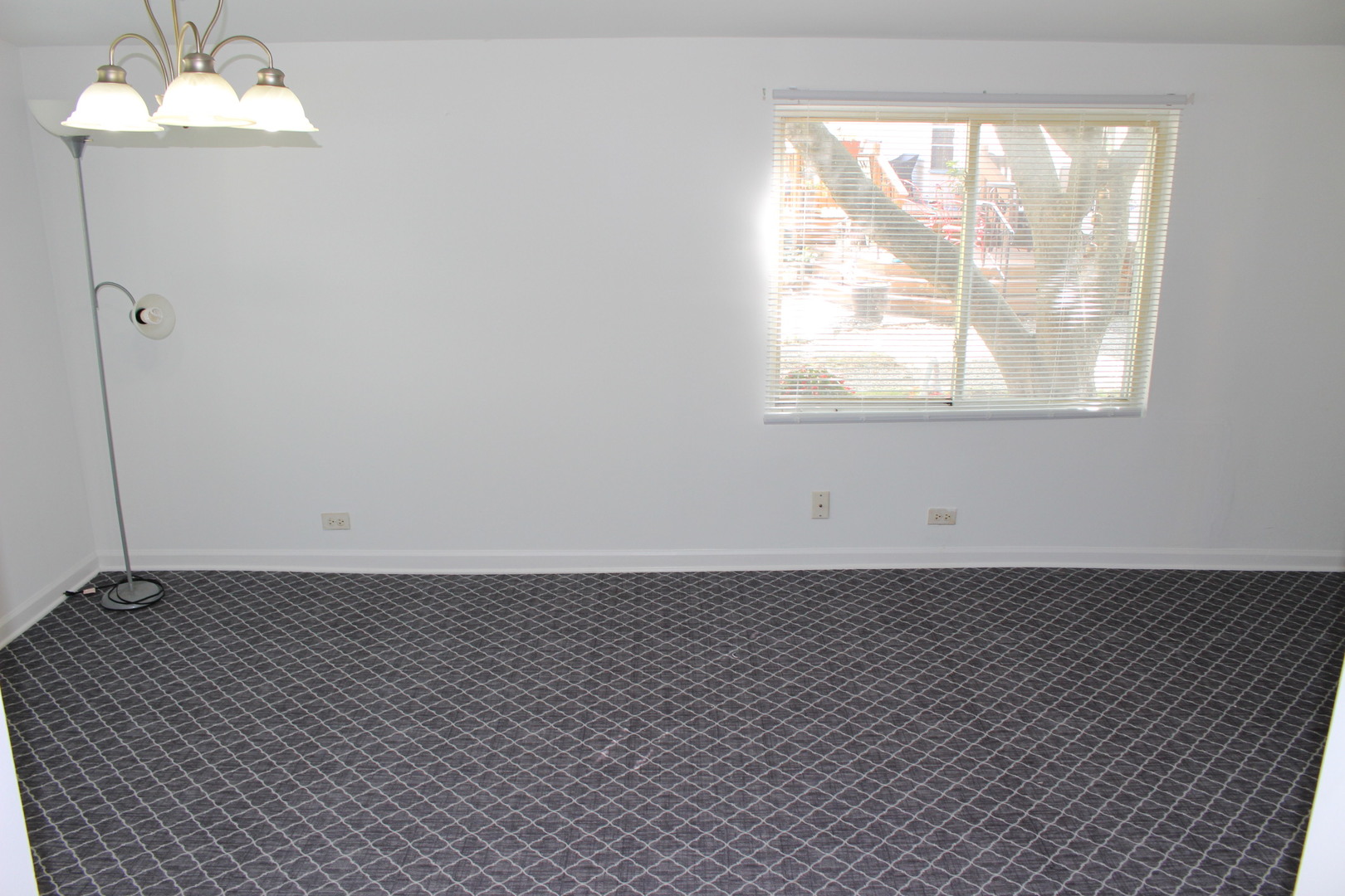 1914 Inner Cir Drive Crest Hill, IL 60403 - Photo 23 of 26 an empty room with a window