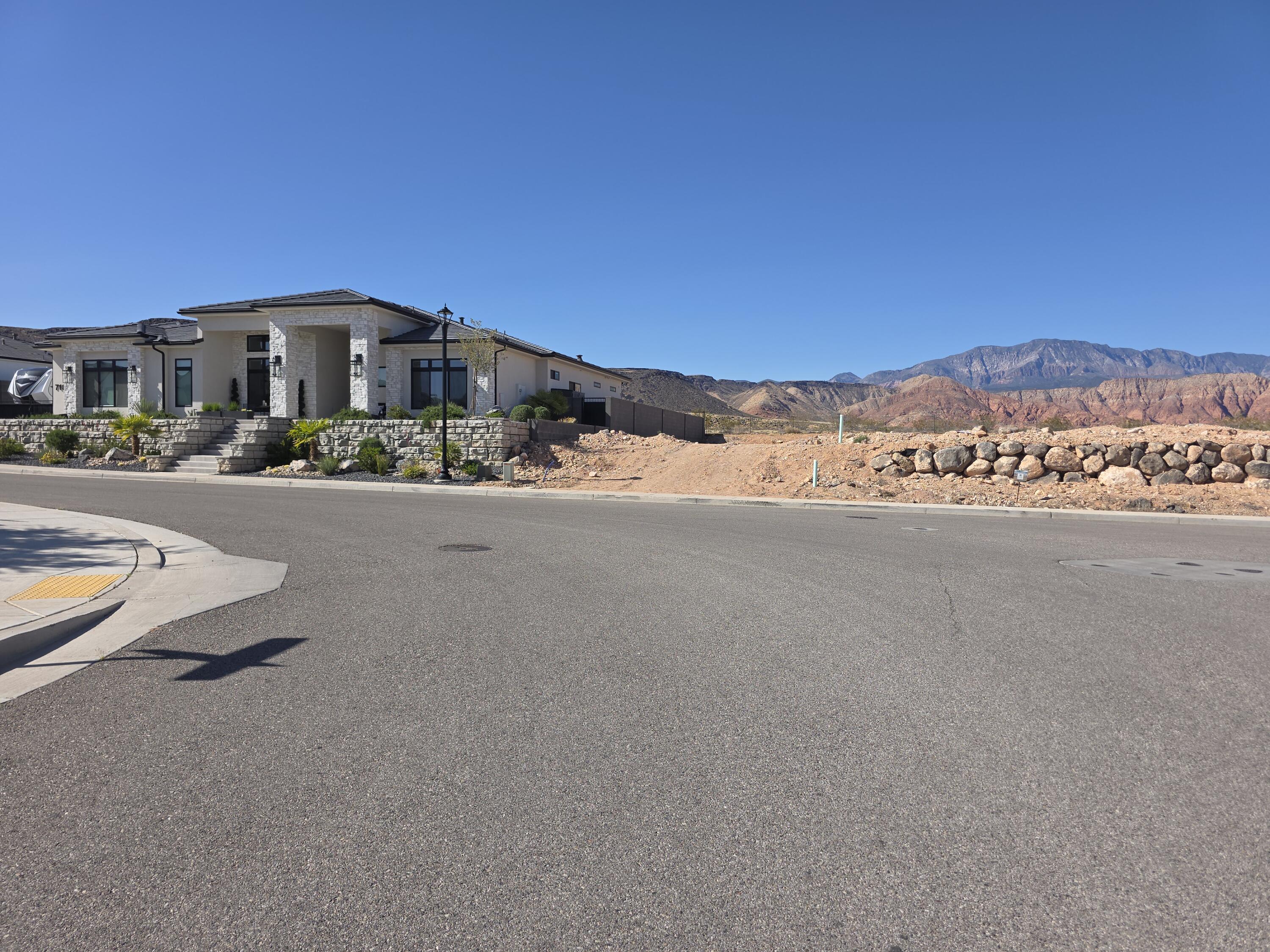 696 Scenario Street Washington, UT 84780 - Photo 2 of 4 Main