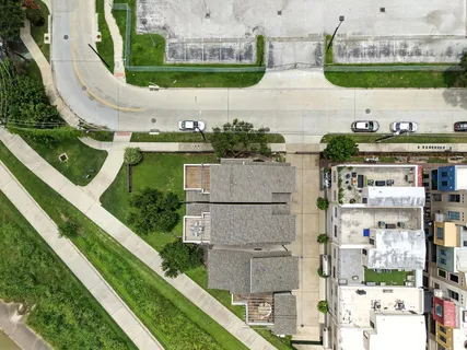 $550,000 | 151 East 2nd Street, Houston, TX 77007