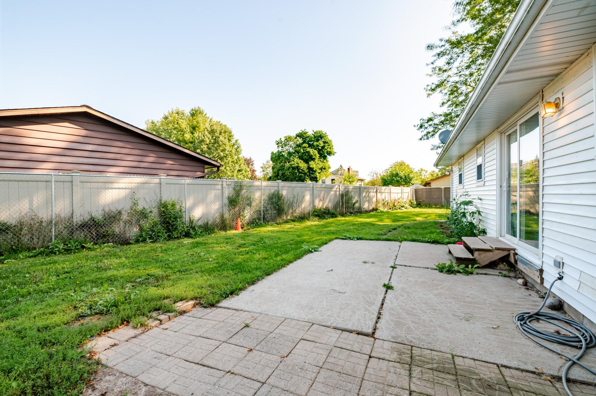 2525 Heather Road Green Bay, WI 54311 - Photo 23 of 26 Gallery Image 23