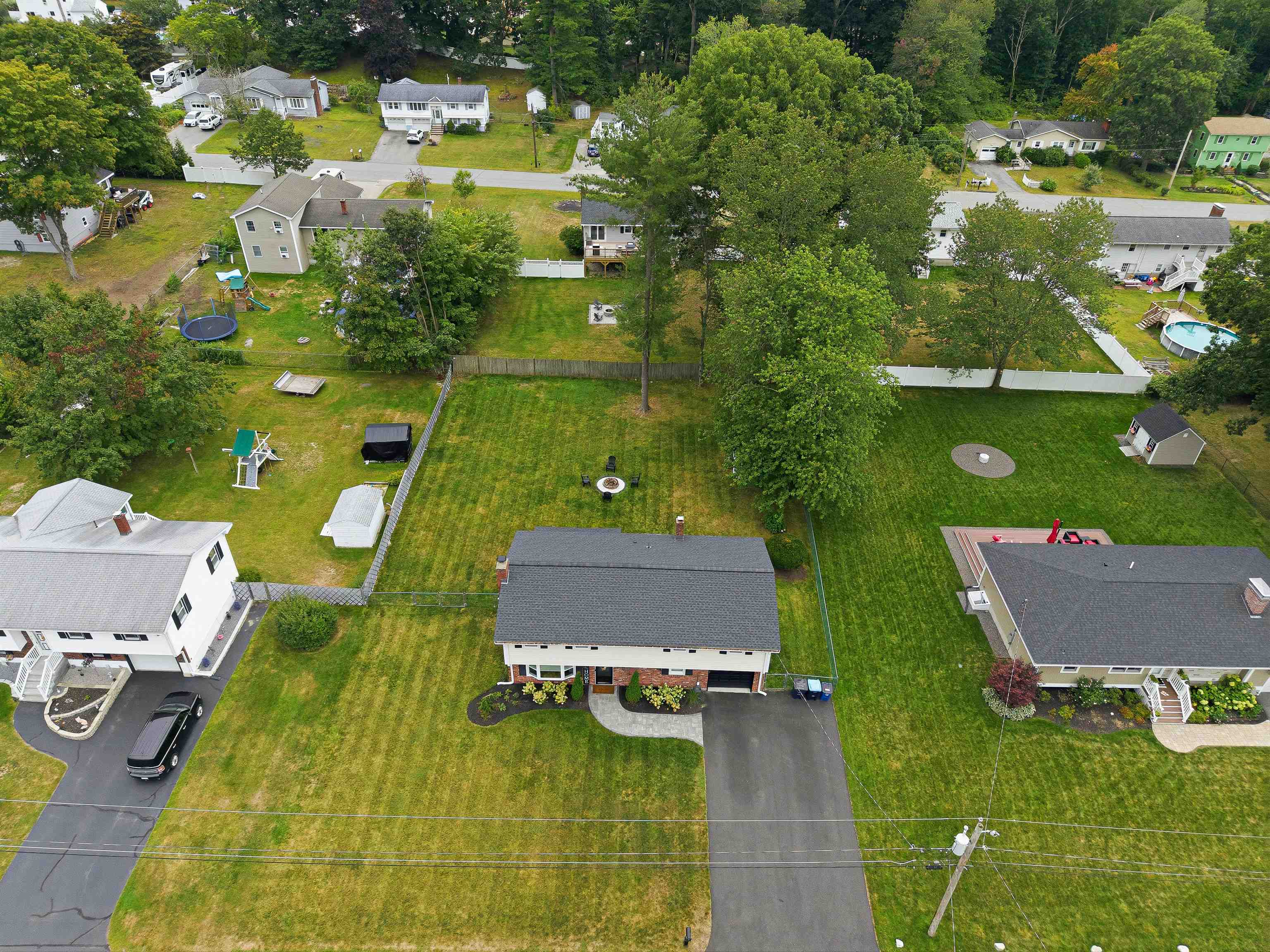 17 Juniper Road Salem, NH 03079 - Photo 47 of 49 Gallery Image 47