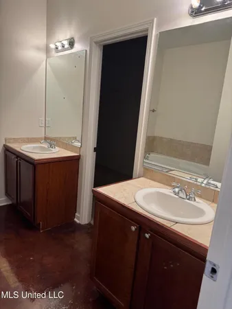 $1,950 | 109 Newport Drive, Canton, MS 39046