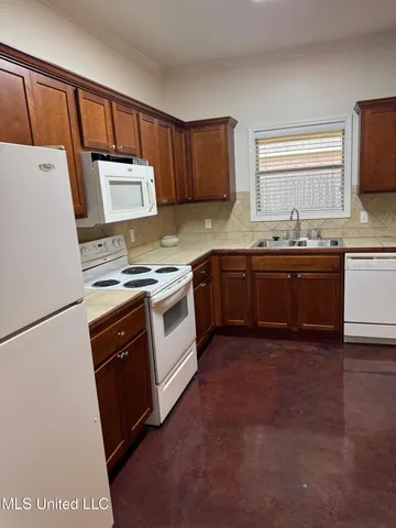 $1,950 | 109 Newport Drive, Canton, MS 39046