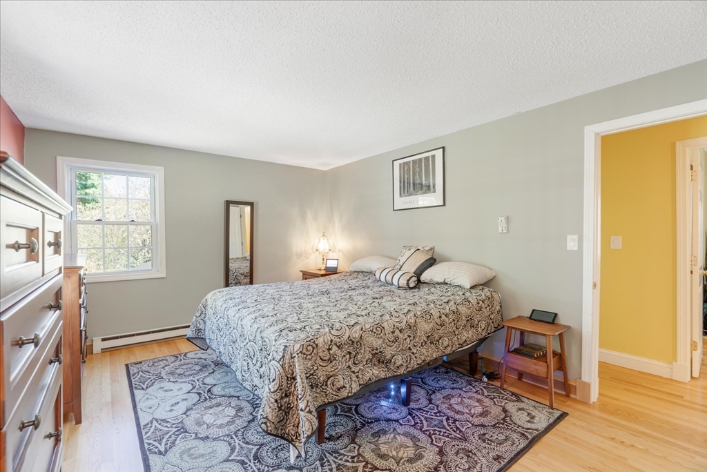 138 Benjamin Road Shirley, MA 01464 - Photo 25 of 41