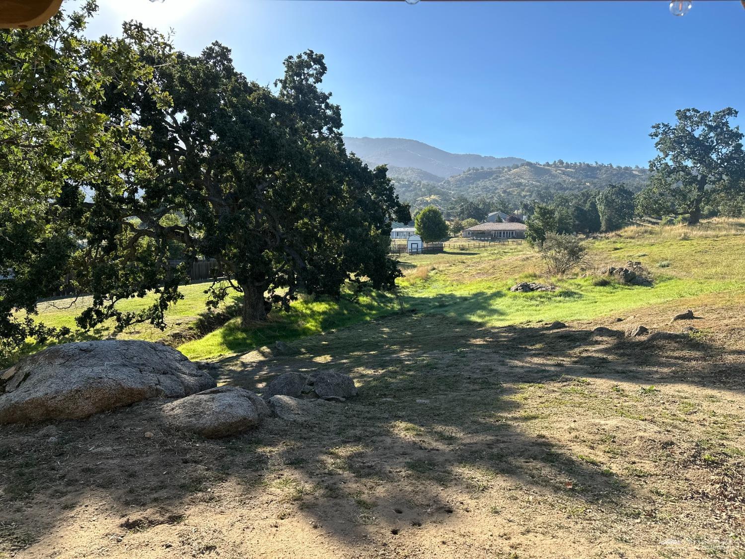 28880 Delaware Drive Tehachapi, CA 93561 - Photo 41 of 48 Gallery Image 41