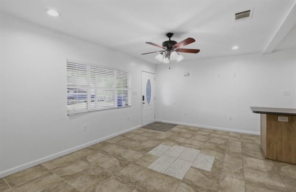 904 Chase Street DeRidder, LA 70634 - Photo 4 of 14
