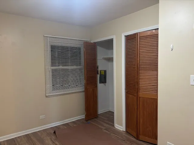 $2,100 | 1316 Monroe Street, Lake In The Hills, IL 60156