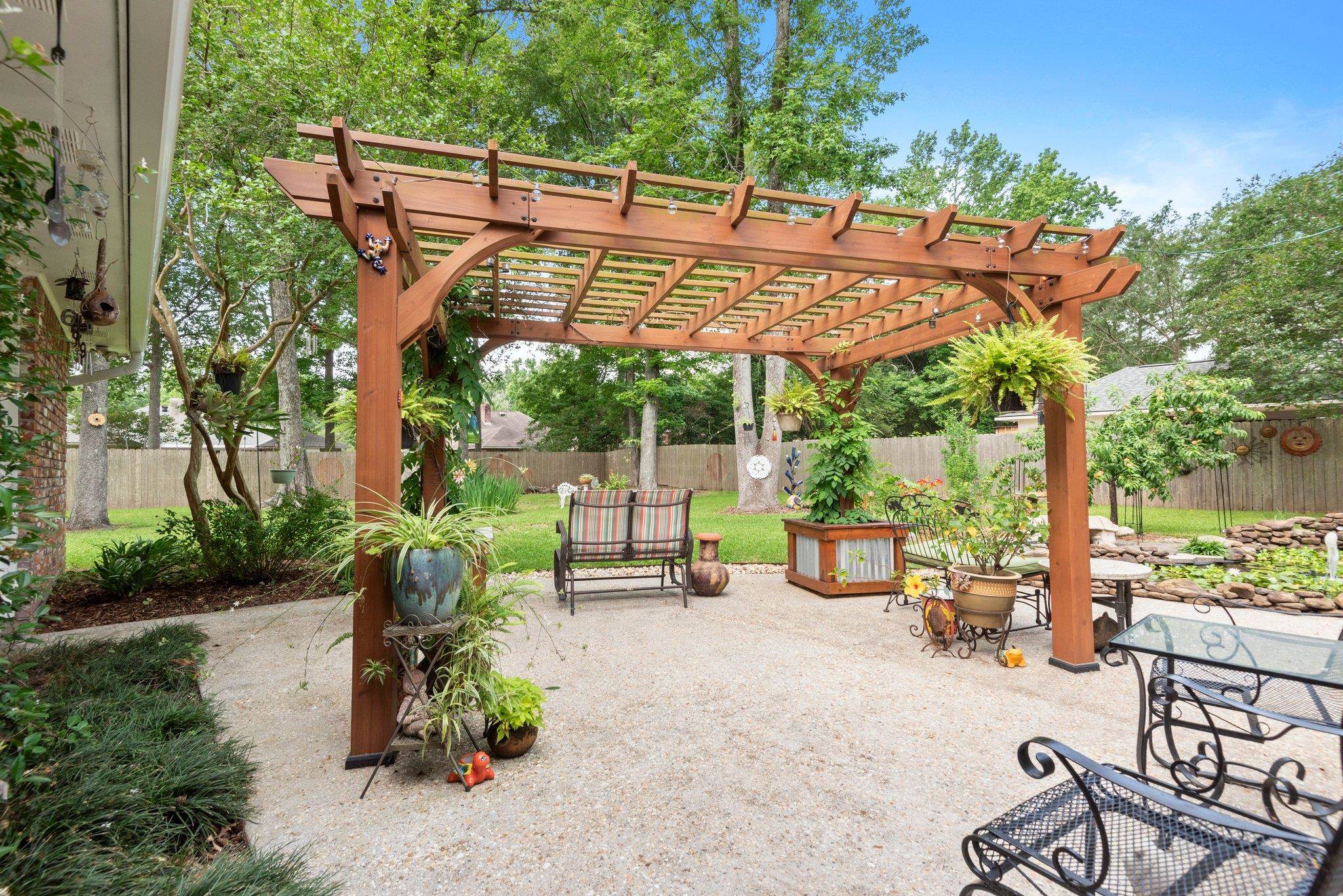 2829 Rene Beauregard Avenue Baton Rouge, LA 70820 - Photo 22 of 37 Pergola