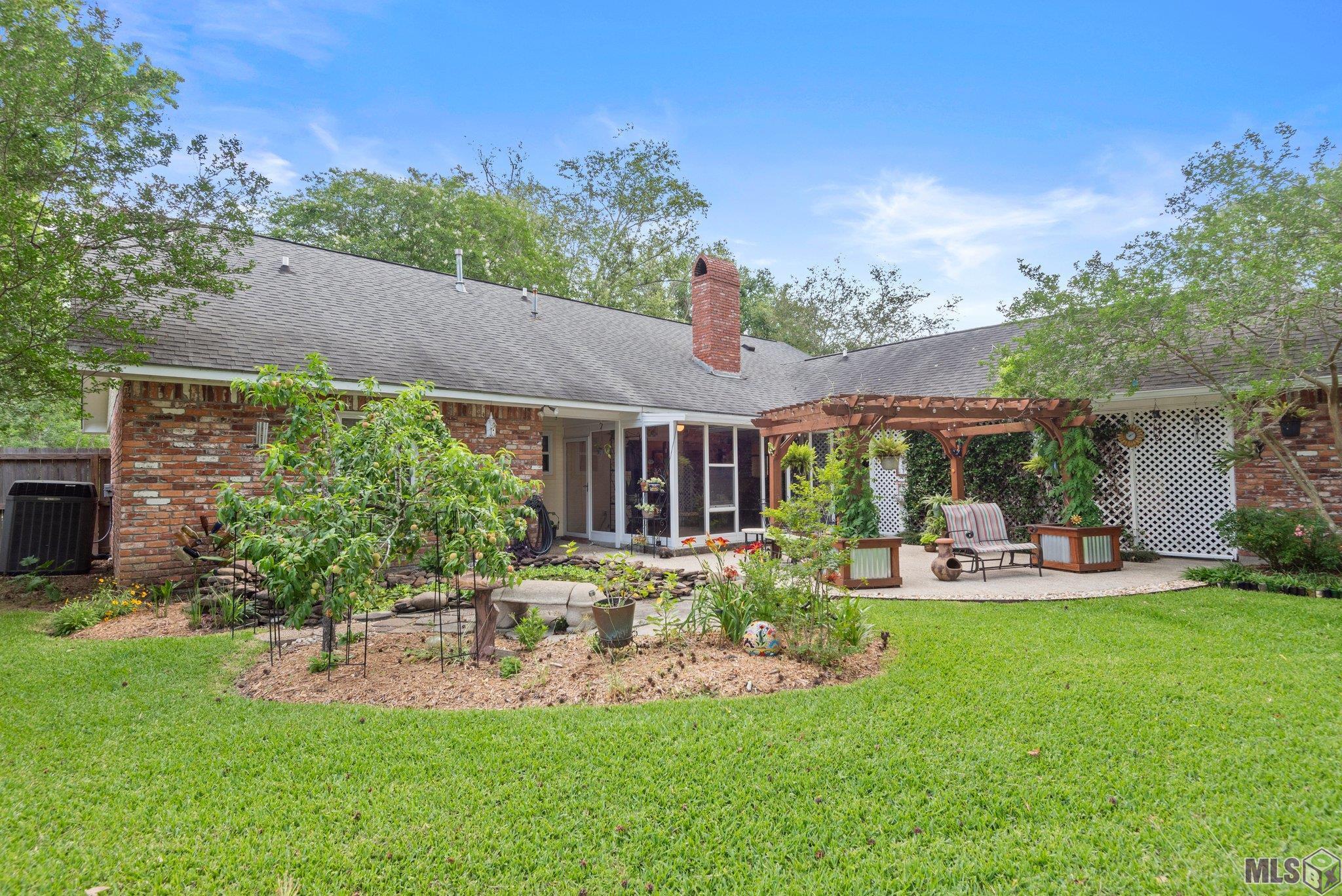 2829 Rene Beauregard Avenue Baton Rouge, LA 70820 - Photo 29 of 37