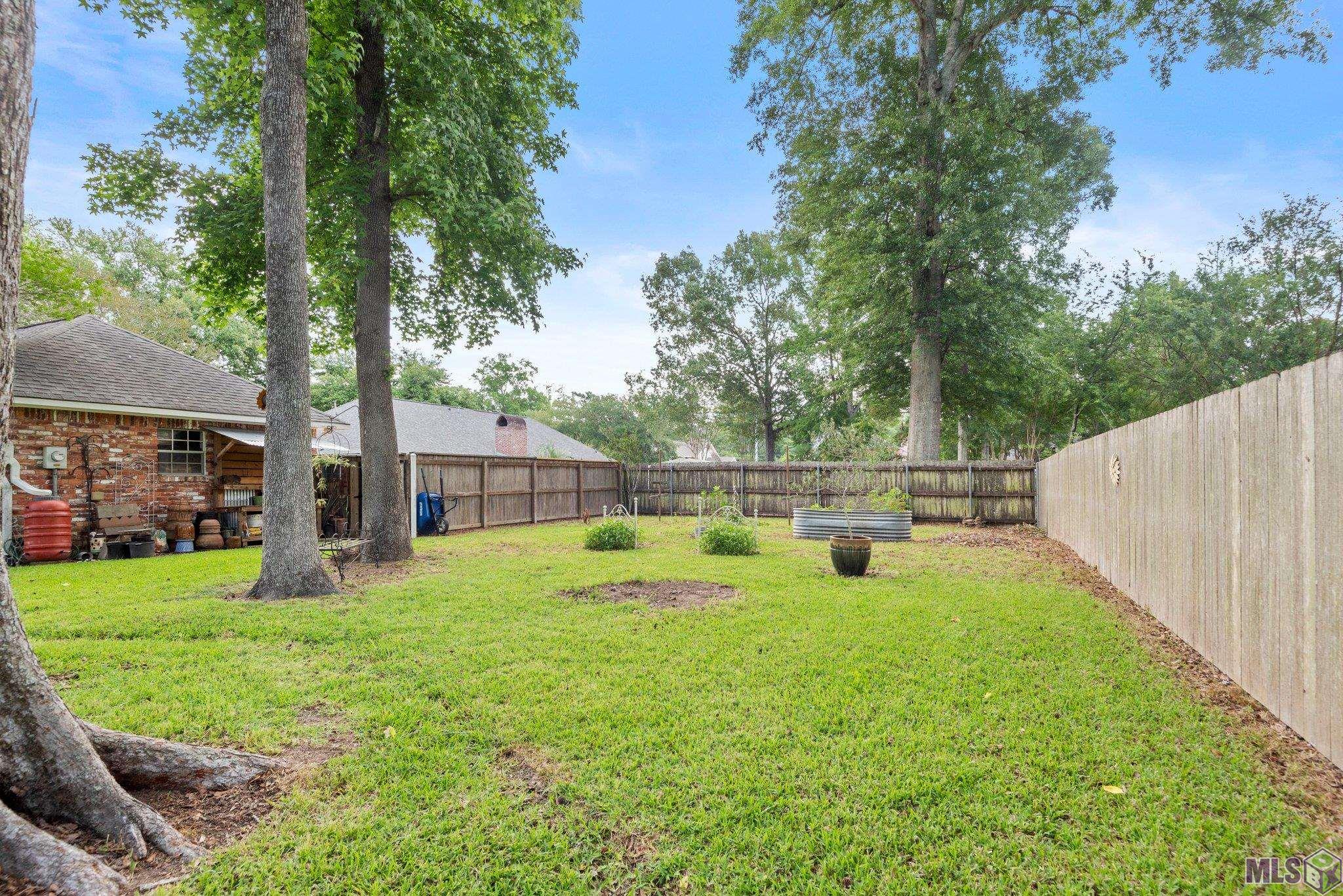 2829 Rene Beauregard Avenue Baton Rouge, LA 70820 - Photo 31 of 37