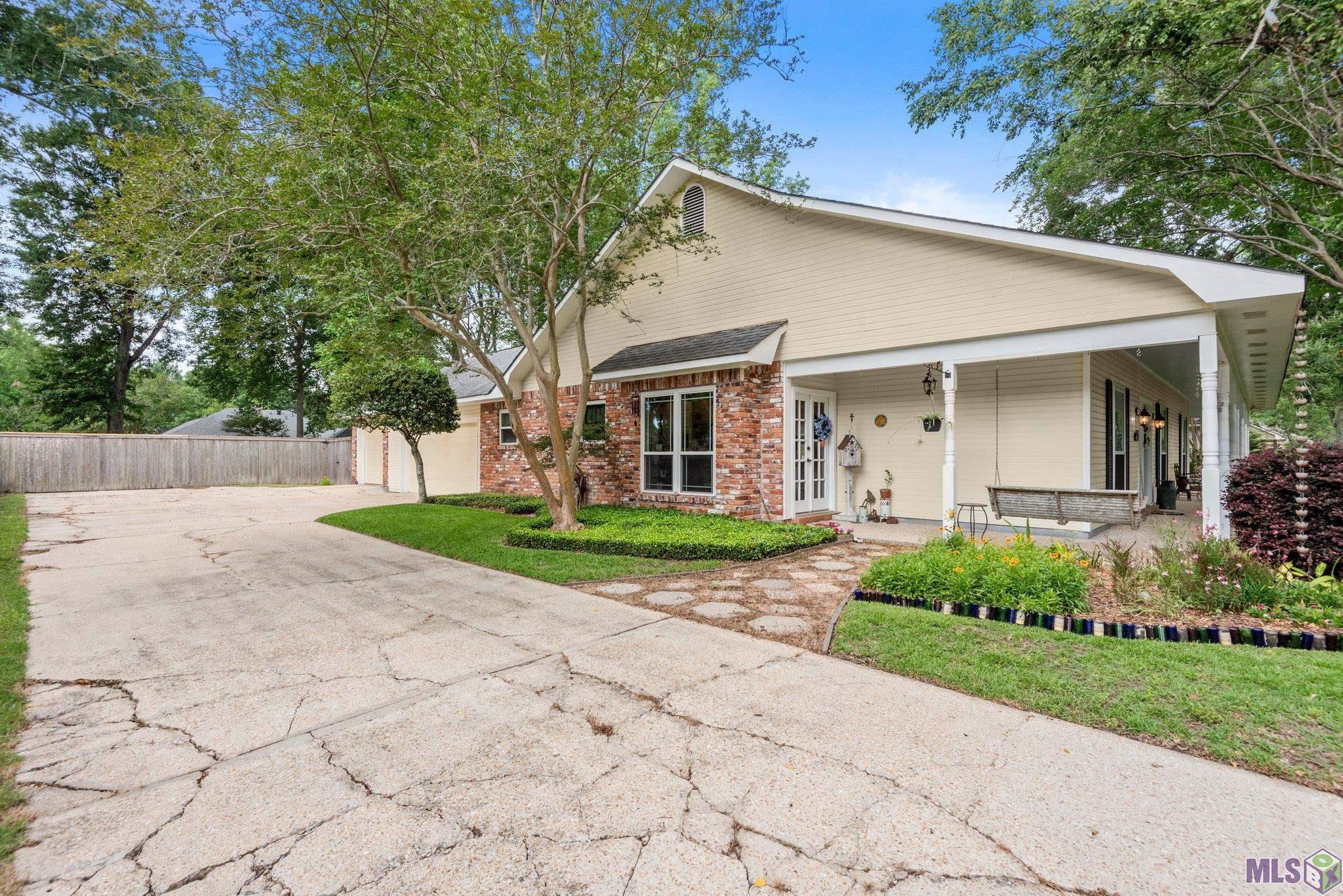 2829 Rene Beauregard Avenue Baton Rouge, LA 70820 - Photo 34 of 37