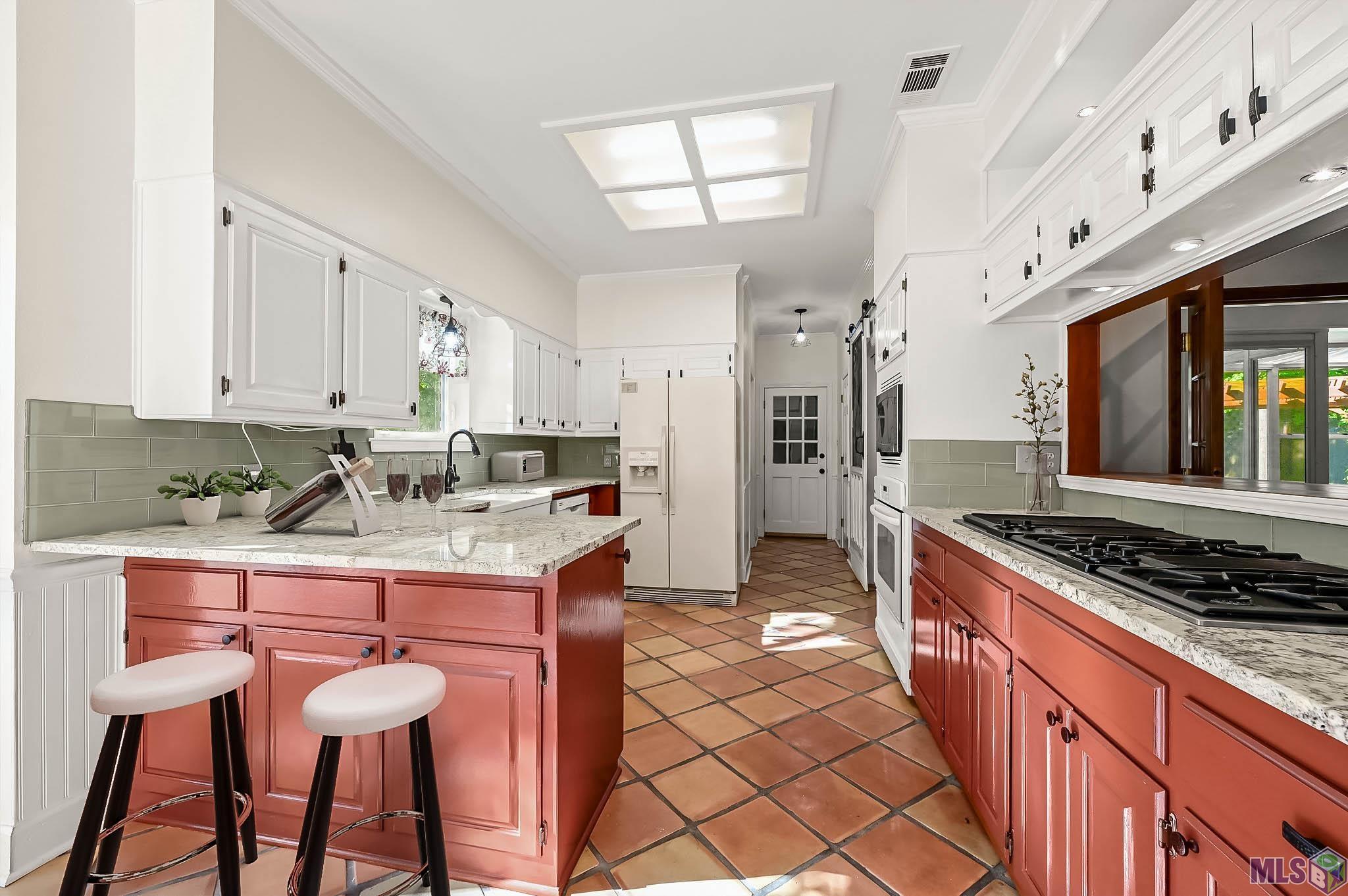 2829 Rene Beauregard Avenue Baton Rouge, LA 70820 - Photo 7 of 37