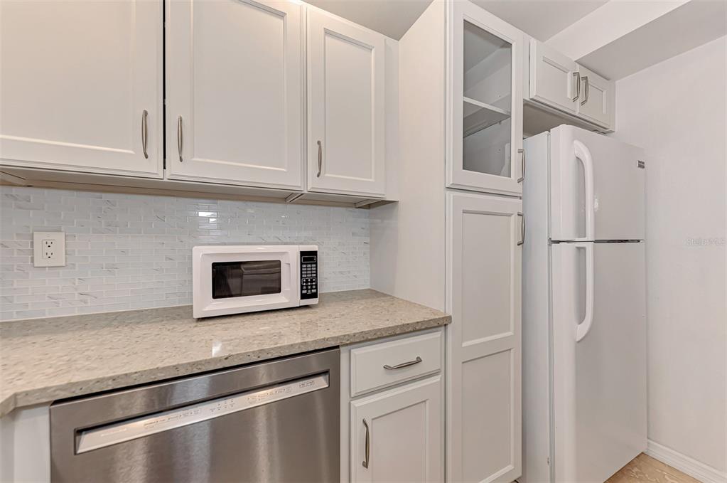 5855 Midnight Pass Road, Unit 426 Sarasota, FL 34242 - Photo 24 of 65