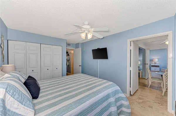 $5,000 | 5855 Midnight Pass Road, Unit 426, Sarasota, FL 34242