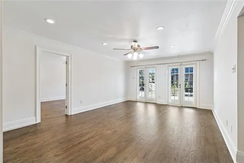 $199,500 | 3000 St Charles Avenue, Unit 207, New Orleans, LA 70115