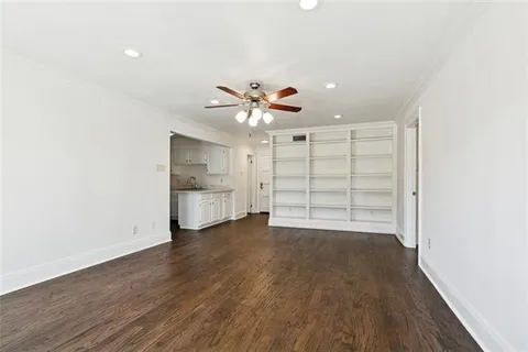 $199,500 | 3000 St Charles Avenue, Unit 207, New Orleans, LA 70115