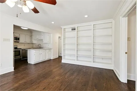 $199,500 | 3000 St Charles Avenue, Unit 207, New Orleans, LA 70115