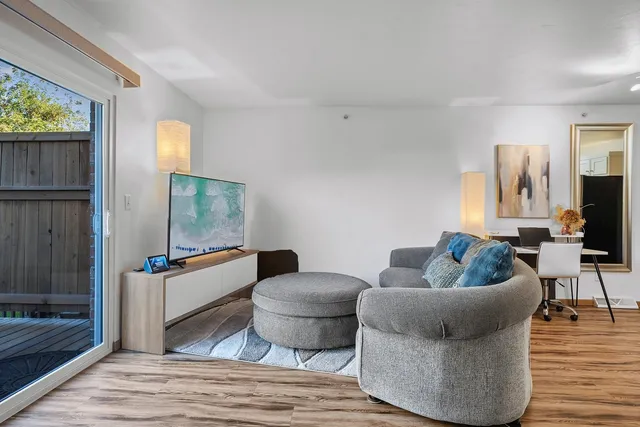 $299,900 | 2543 Telluride Trail, Unit P, Green Bay, WI 54313