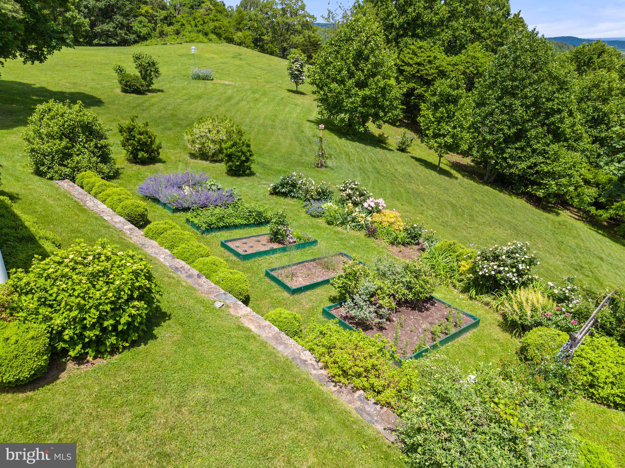 2294 Leeds Manor Road Markham, VA 22643 - Photo 62 of 97 Raised bed gardens