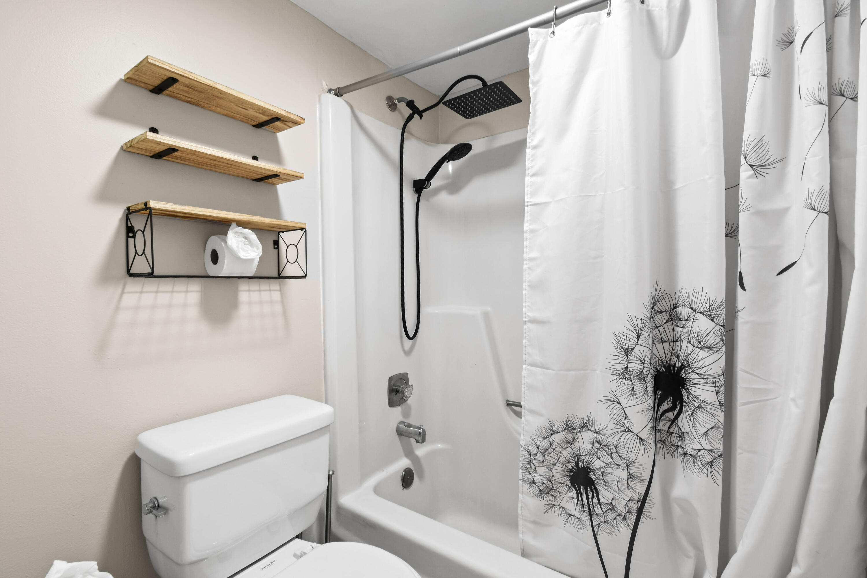 110 North Delaware Boulevard, Unit 9B Jupiter, FL 33458 - Photo 26 of 42 110NDelawareBlvd#9B(45)