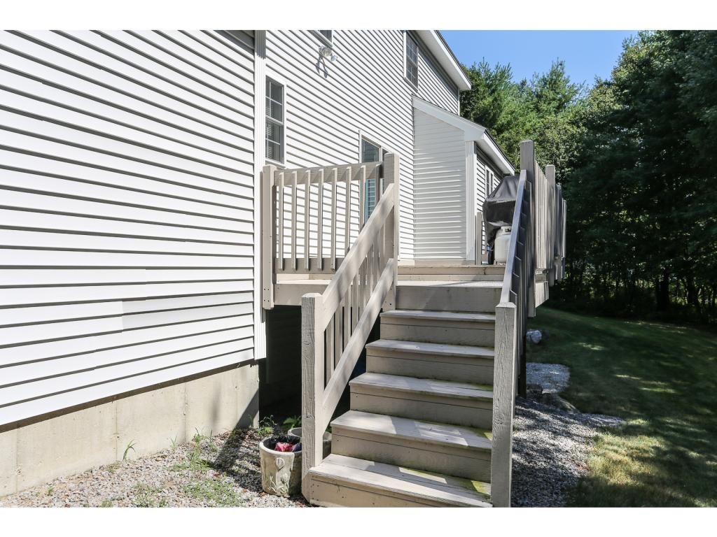 195 Brown Road Candia, NH 03034 - Photo 6 of 29