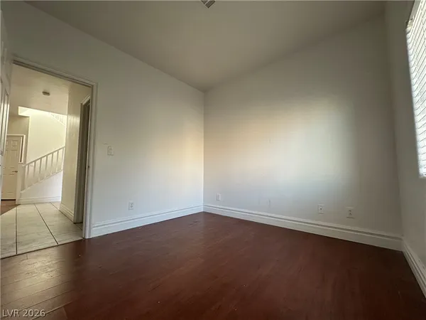 $2,100 | 9763 Waukegan Avenue, Las Vegas, NV 89148