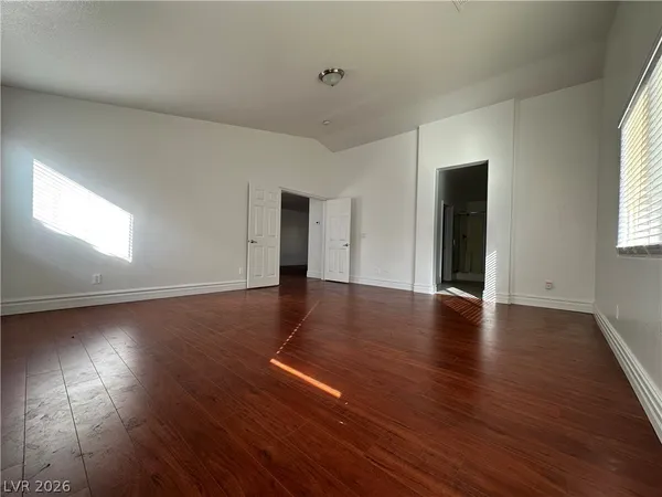 $2,100 | 9763 Waukegan Avenue, Las Vegas, NV 89148