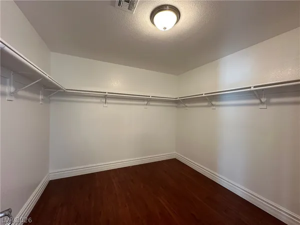 $2,100 | 9763 Waukegan Avenue, Las Vegas, NV 89148