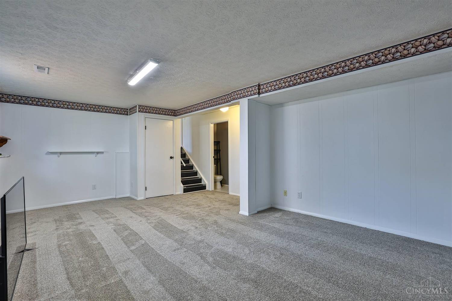 10871 West Road Harrison, OH 45030 - Photo 10 of 41 Gallery Image 10