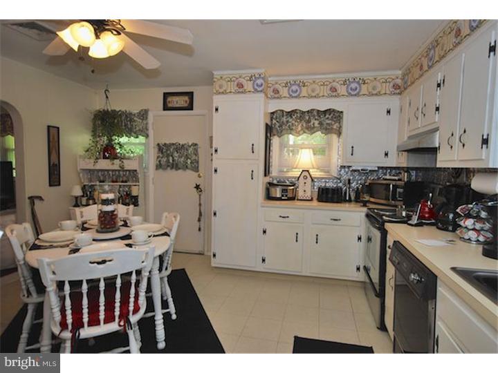 110 Powell Road Springfield, PA 19064 - Photo 8 of 24