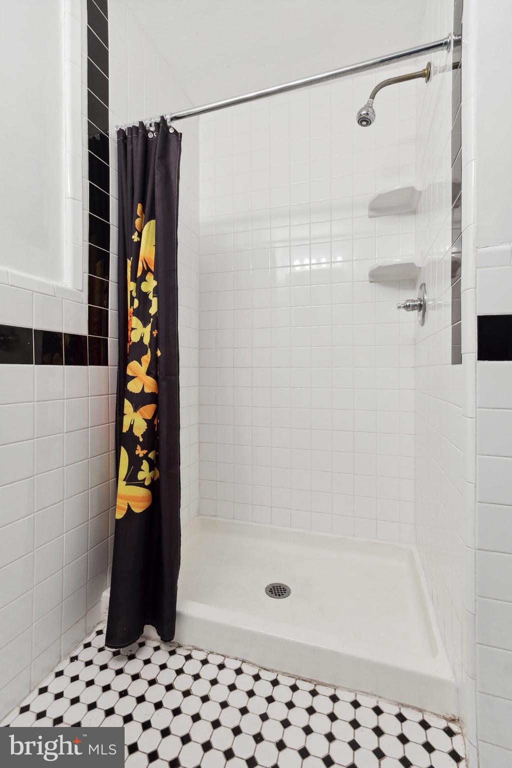 1324 Locust Street, Unit 1517 Philadelphia, PA 19107 - Photo 22 of 25 Gallery Image 22