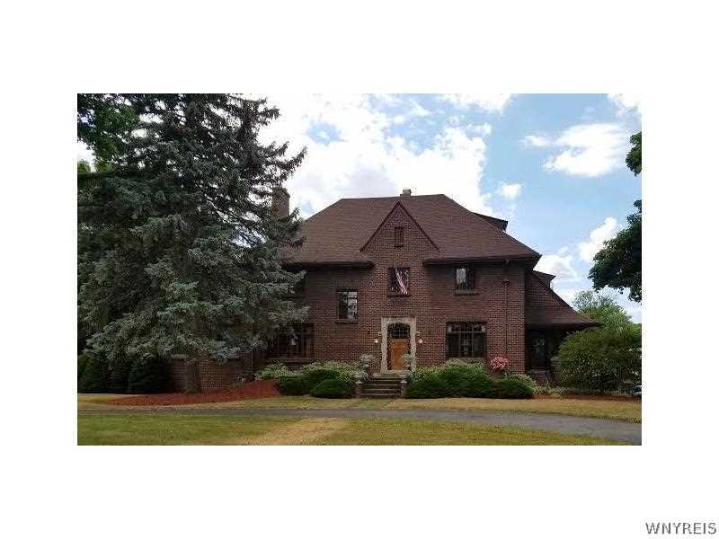 4700 Lewiston Road Niagara Falls, NY 14305 - Photo 1 of 1 Exterior Front.