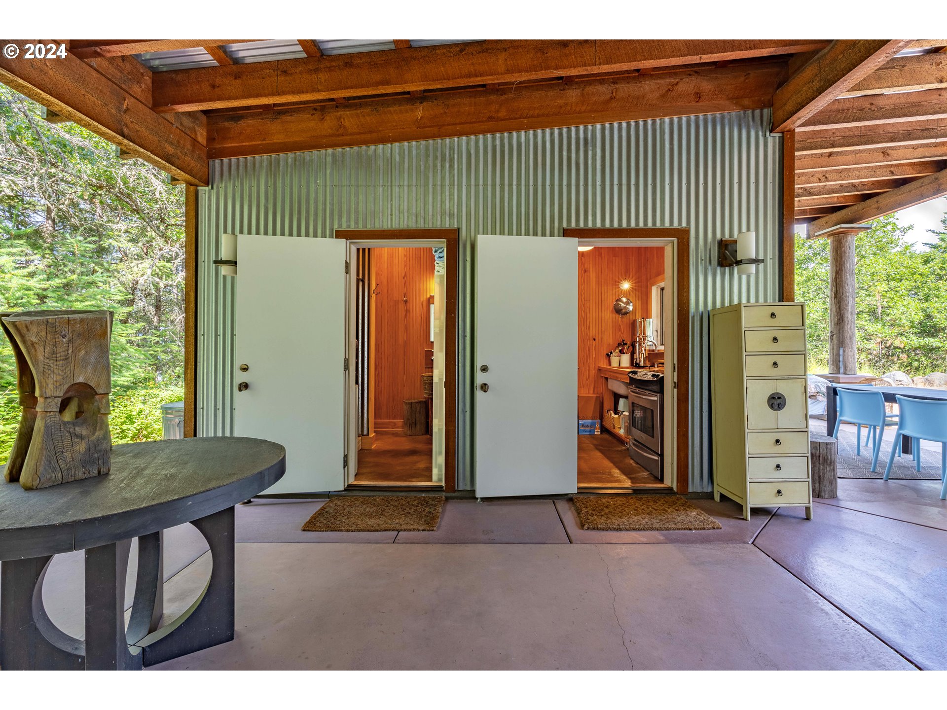 2058 State Road Mosier, OR 97040 - Photo 12 of 40