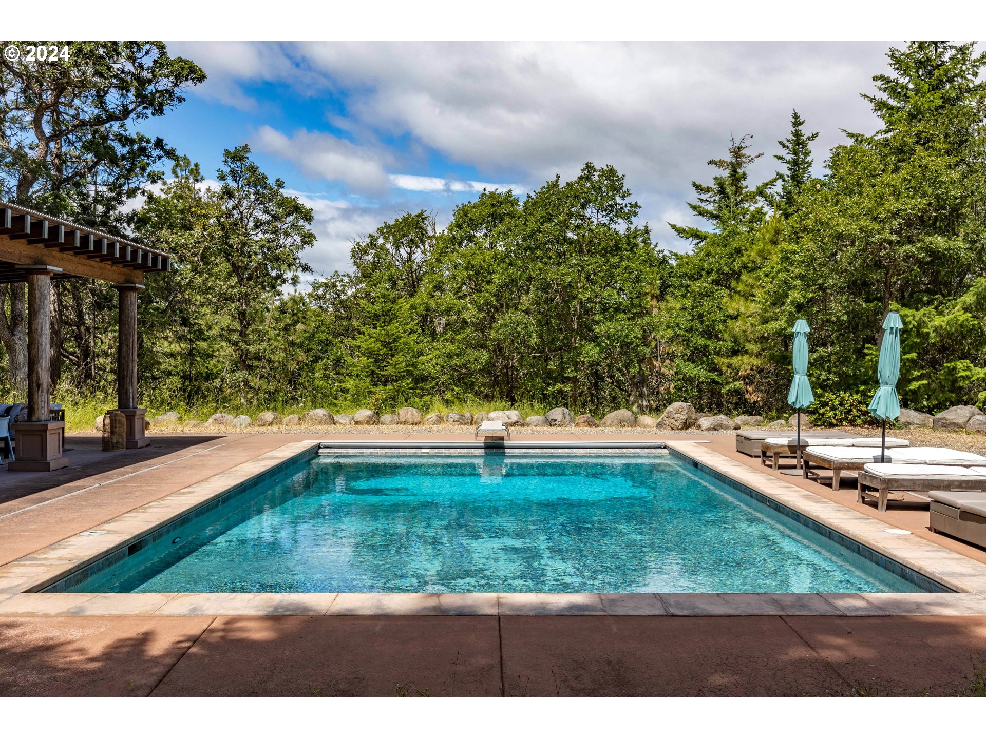 2058 State Road Mosier, OR 97040 - Photo 25 of 40