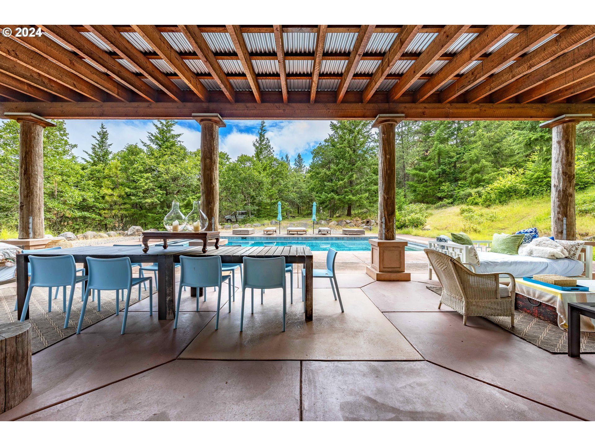 2058 State Road Mosier, OR 97040 - Photo 3 of 40