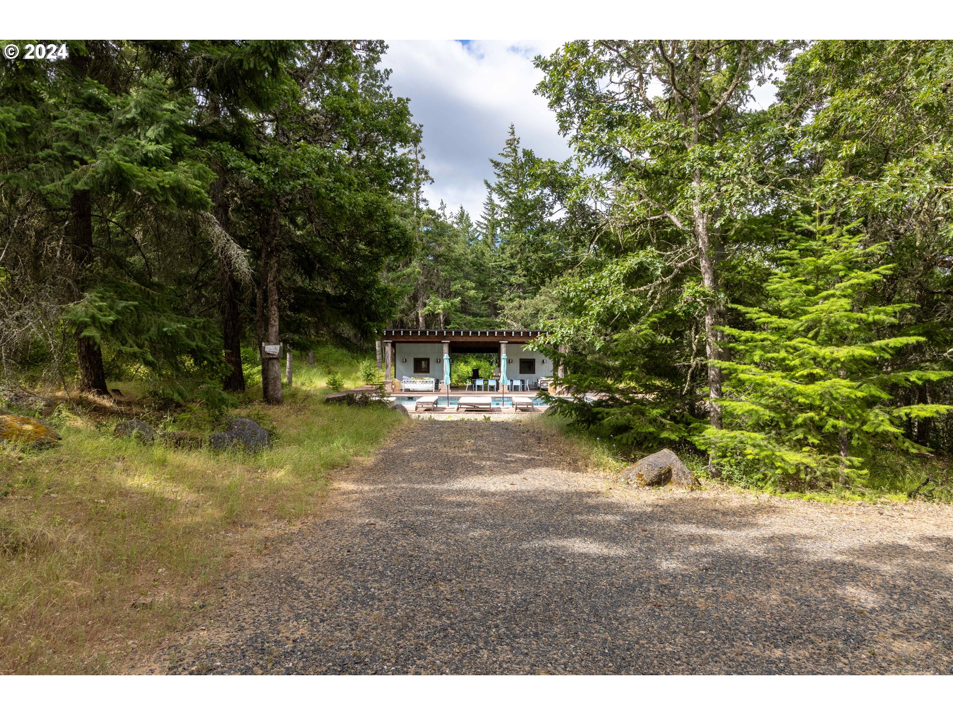 2058 State Road Mosier, OR 97040 - Photo 31 of 40