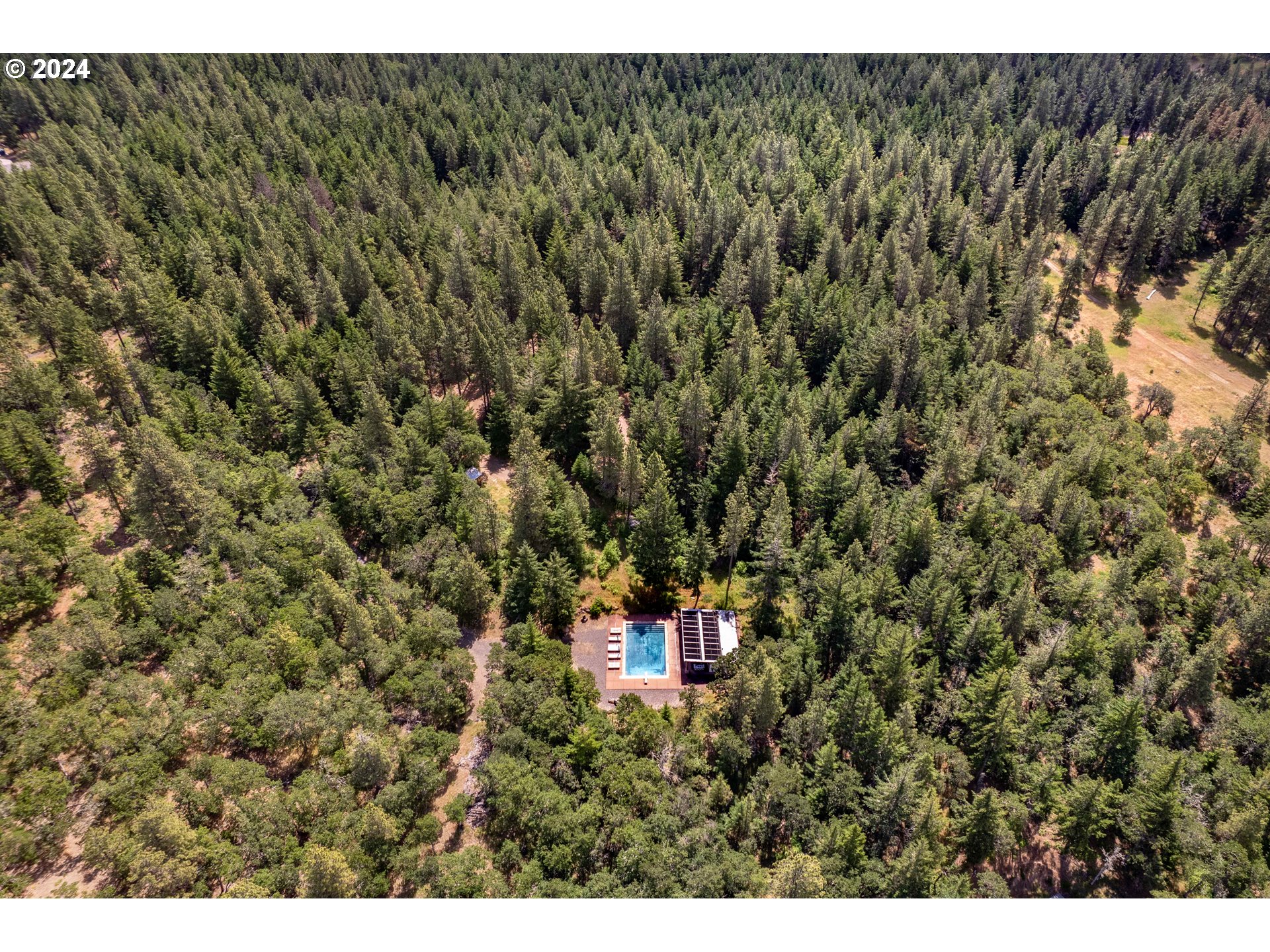 2058 State Road Mosier, OR 97040 - Photo 35 of 40