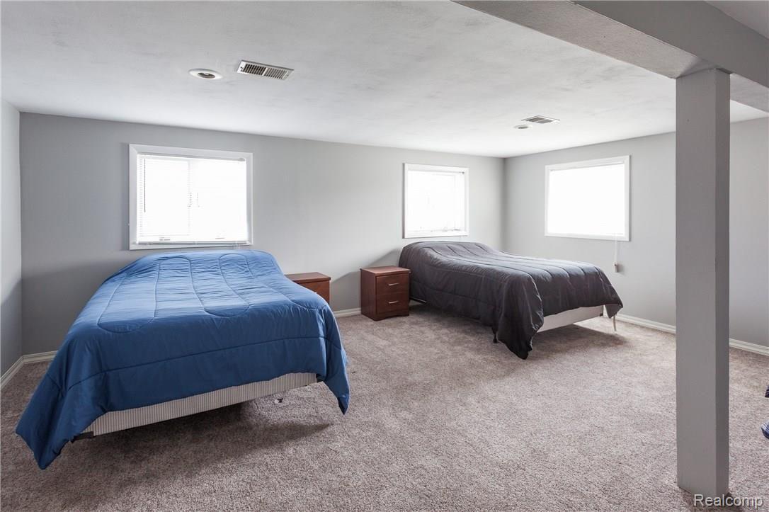 13421 Rosedale Boulevard Carleton, MI 48117 - Photo 20 of 32 IMG_1016 (Mateo Morr's conflicted copy 2018-04-03).jpg