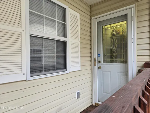 $459,900 | 332 Sleepy Hollow, Sneedville, TN 37869