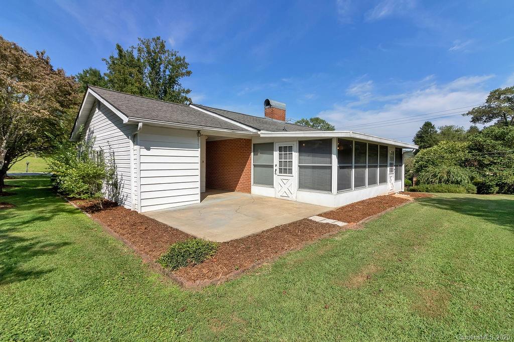 787 Gallimore Road Brevard, NC 28712 - Photo 12 of 31 Gallery Image 12