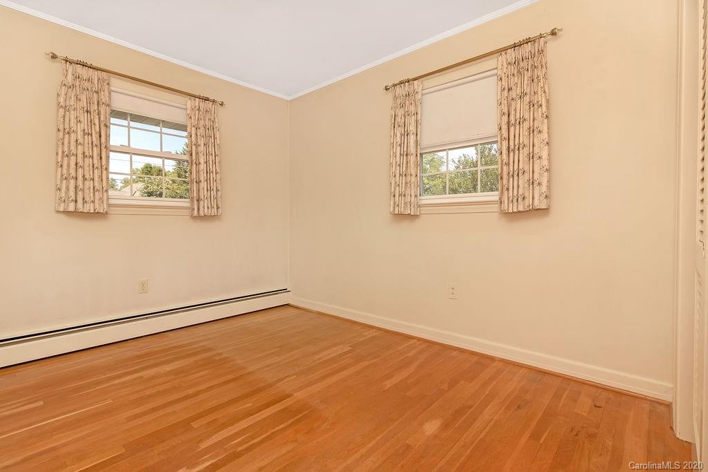 787 Gallimore Road Brevard, NC 28712 - Photo 16 of 31 Gallery Image 16