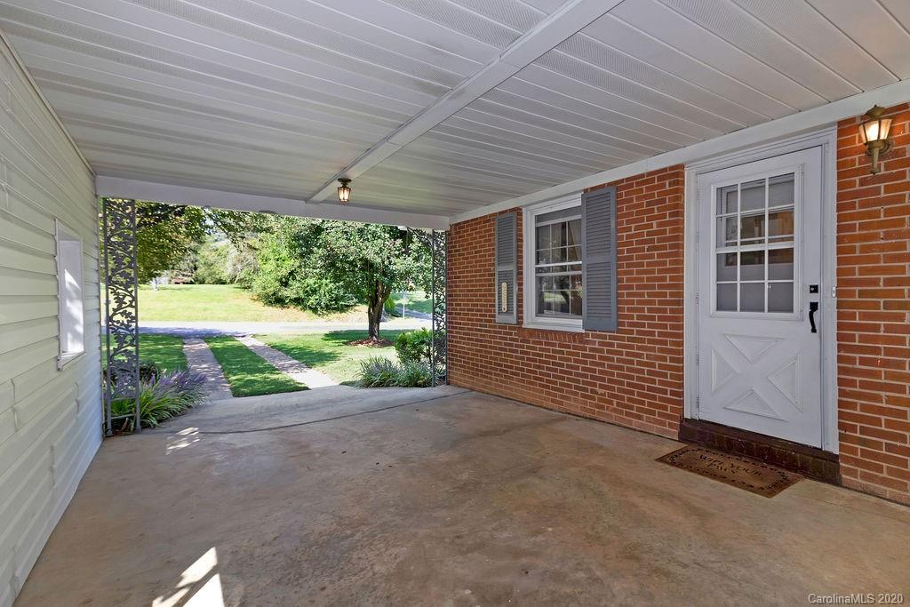 787 Gallimore Road Brevard, NC 28712 - Photo 27 of 31 Gallery Image 27