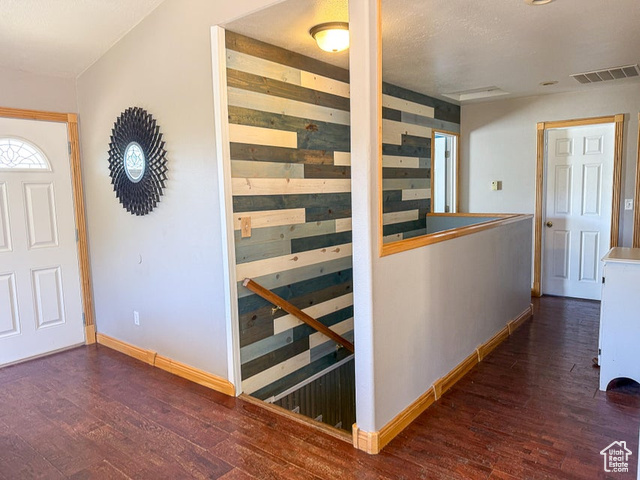 425 East Mule Deer Road Central, UT 84722 - Photo 10 of 72 Entrance foyer with wood finished floors and baseboards