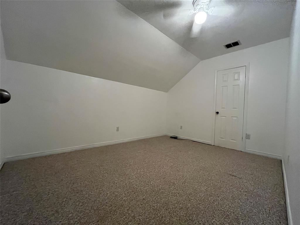 3321 Colquitt Road Shreveport, LA 71118 - Photo 23 of 33 upstairs bedroom 4