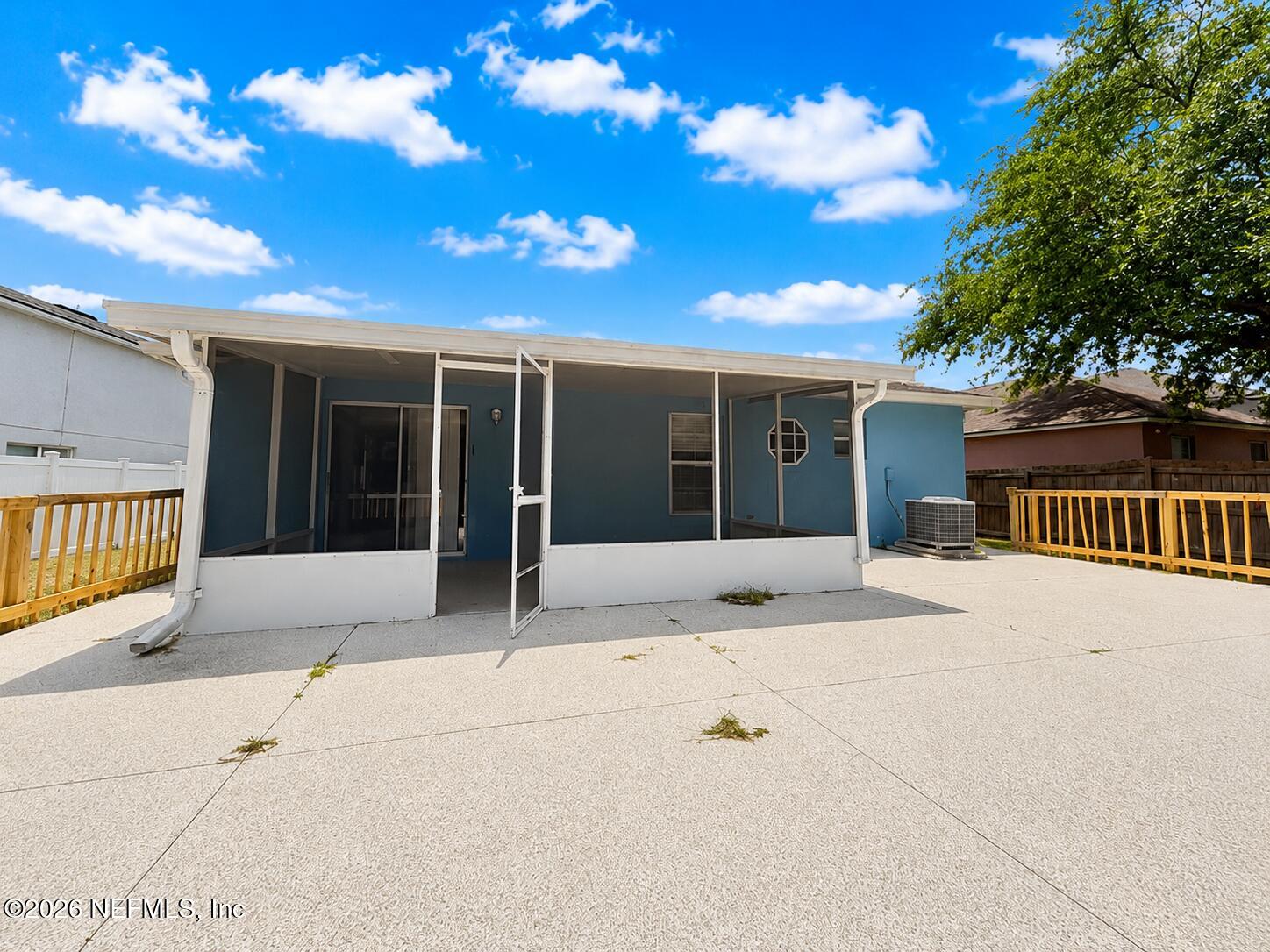 4017 Clearbrook Cove Road Jacksonville, FL 32218 - Photo 13 of 57 ChatGPT Image May 6, 2026, 11_11_29 AM